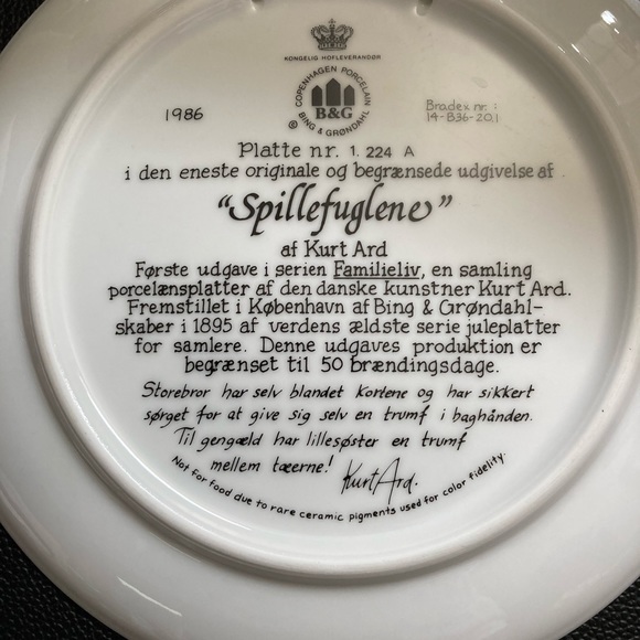 B&G Copenhagen Porcelain plate “Spillefuglene” / “Card Sharks” by Kurt Ard 1986 - Picture 3 of 4